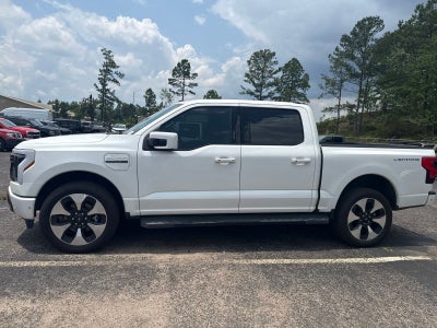 2022 Ford F-150 Lightning Platinum