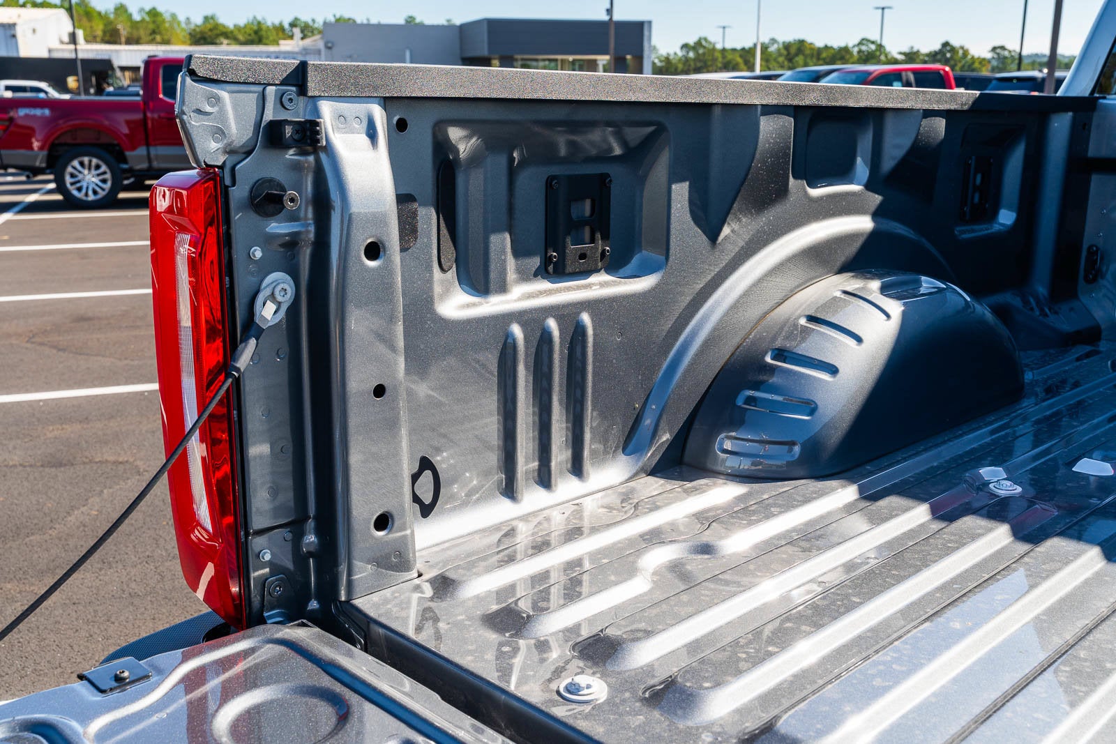 2027 Ford F-250SD XLT