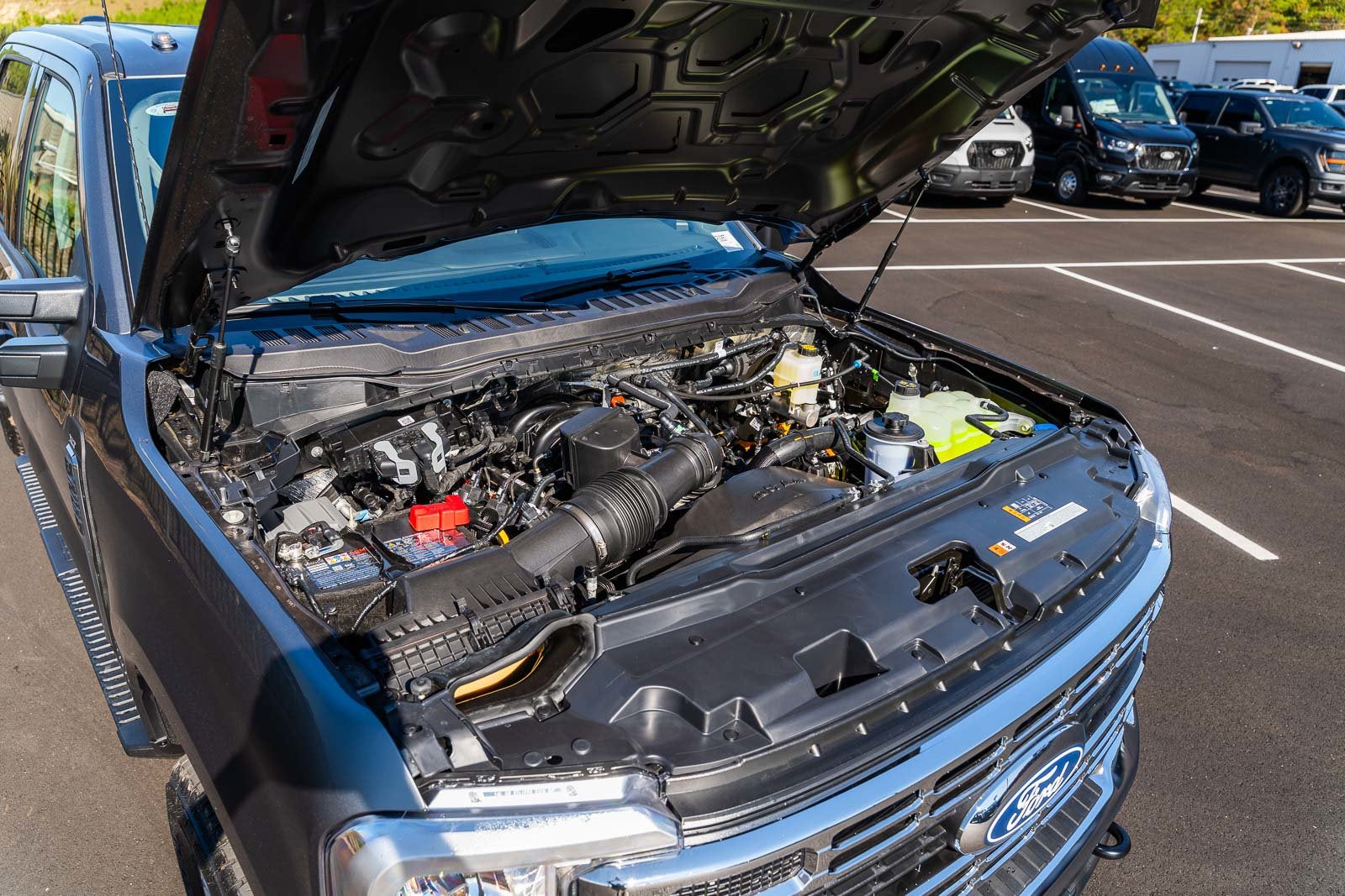 2027 Ford F-250SD XLT