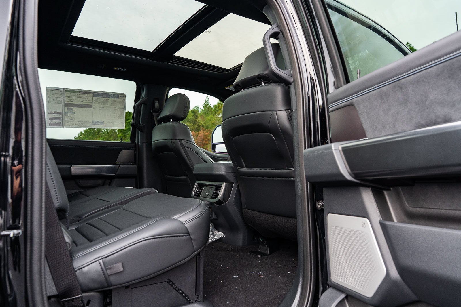 2027 Ford F-250SD Platinum