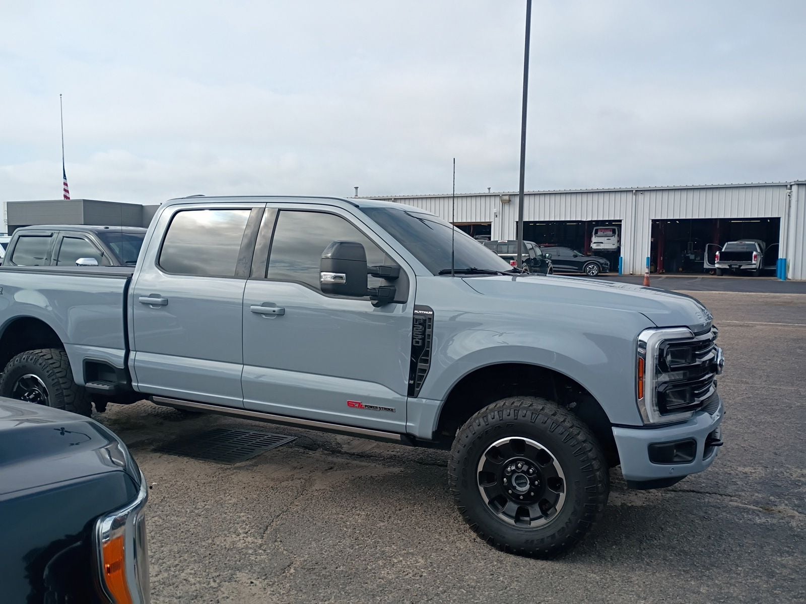 2025 Ford F-250SD Platinum