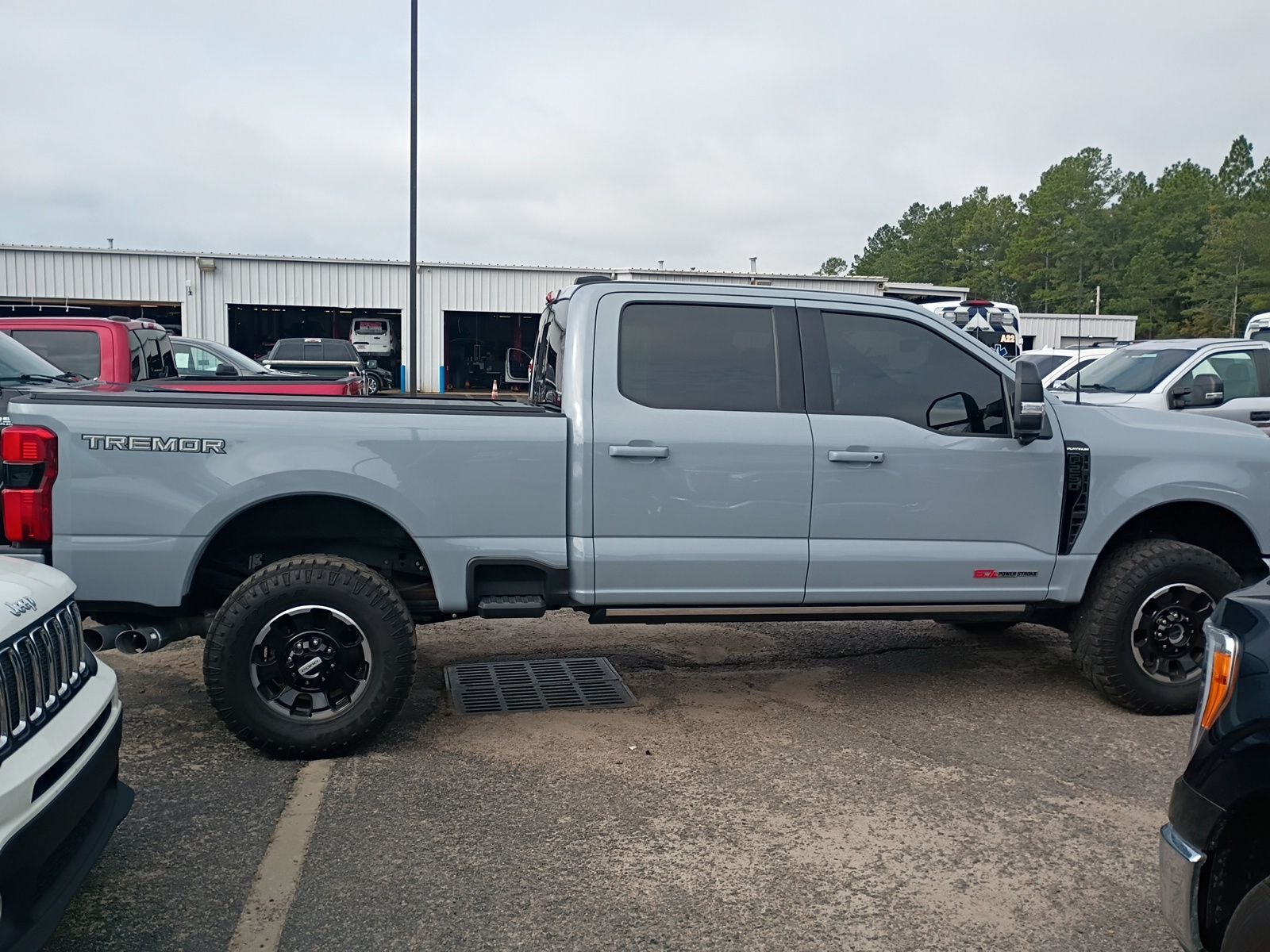 2025 Ford F-250SD Platinum