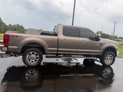 2022 Ford F-250SD Lariat