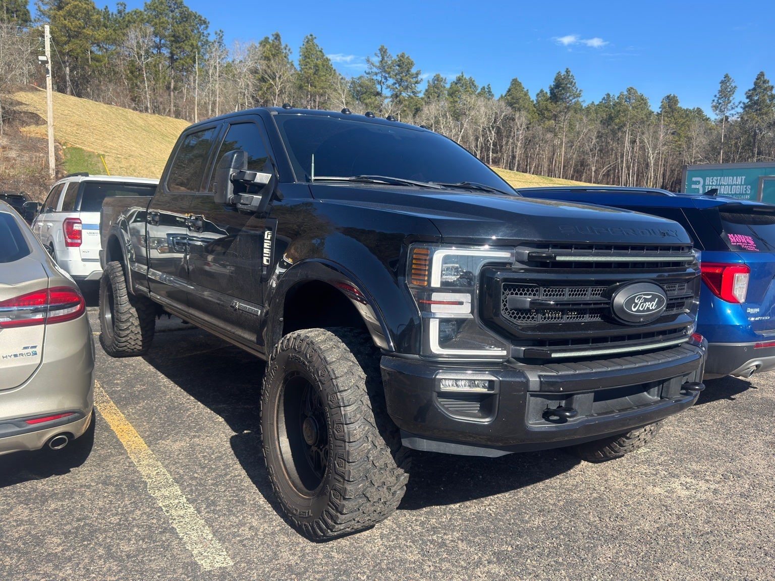 2022 Ford F-250SD Lariat
