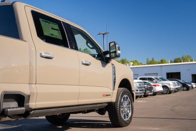 2027 Ford F-350SD Platinum