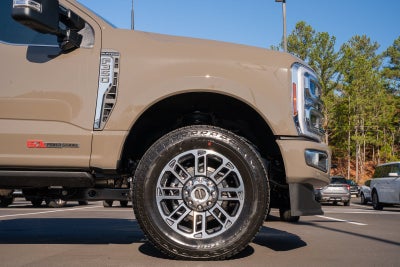 2027 Ford F-350SD Platinum