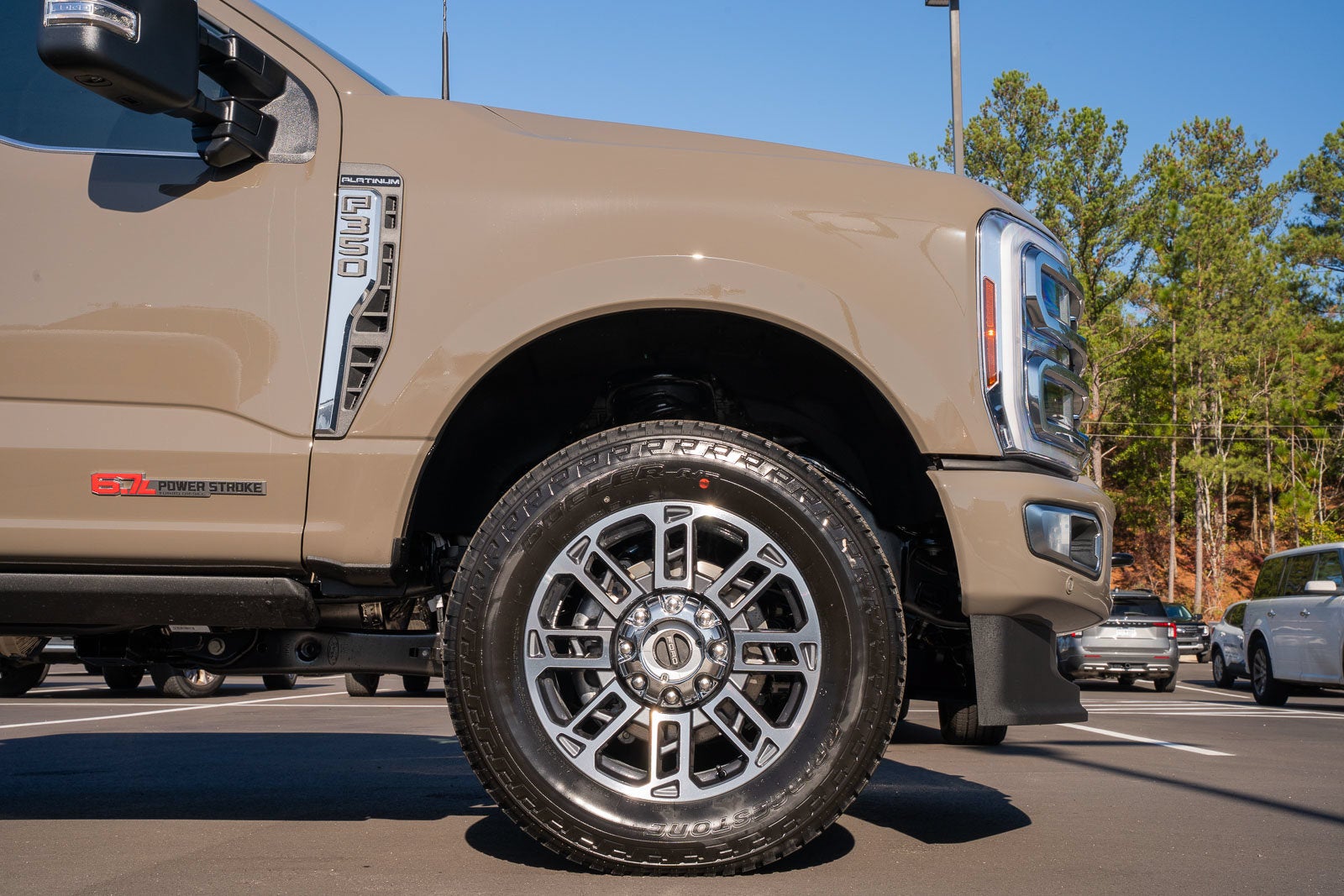 2027 Ford F-350SD Platinum