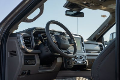 2027 Ford F-350SD Platinum