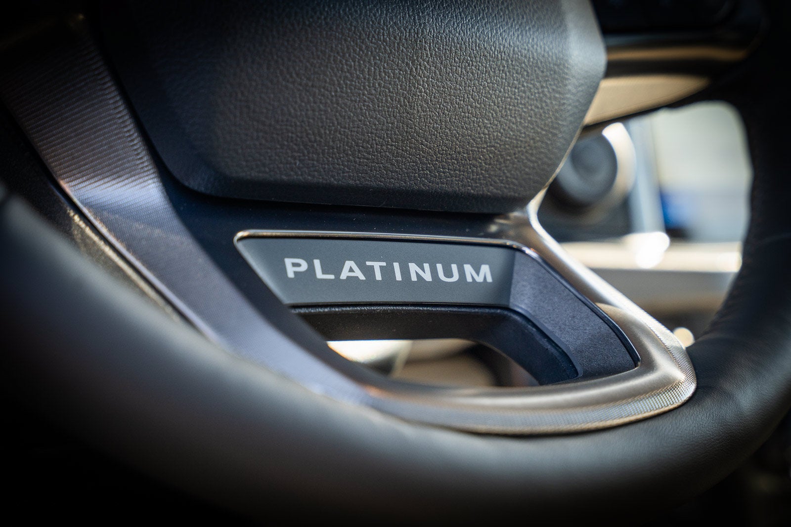 2027 Ford F-350SD Platinum