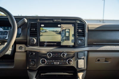 2027 Ford F-350SD Platinum