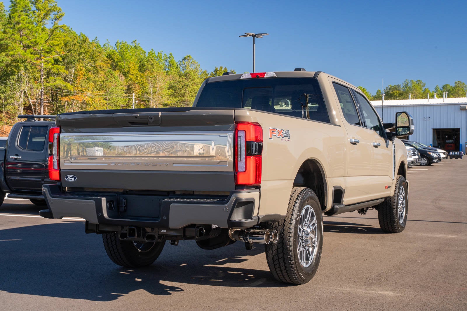 2027 Ford F-350SD Platinum