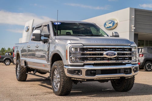 2023 Ford F-350SD Lariat