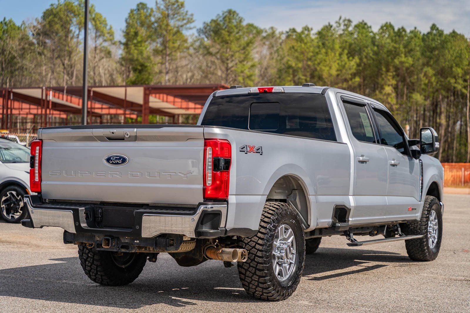 2023 Ford F-350SD Lariat