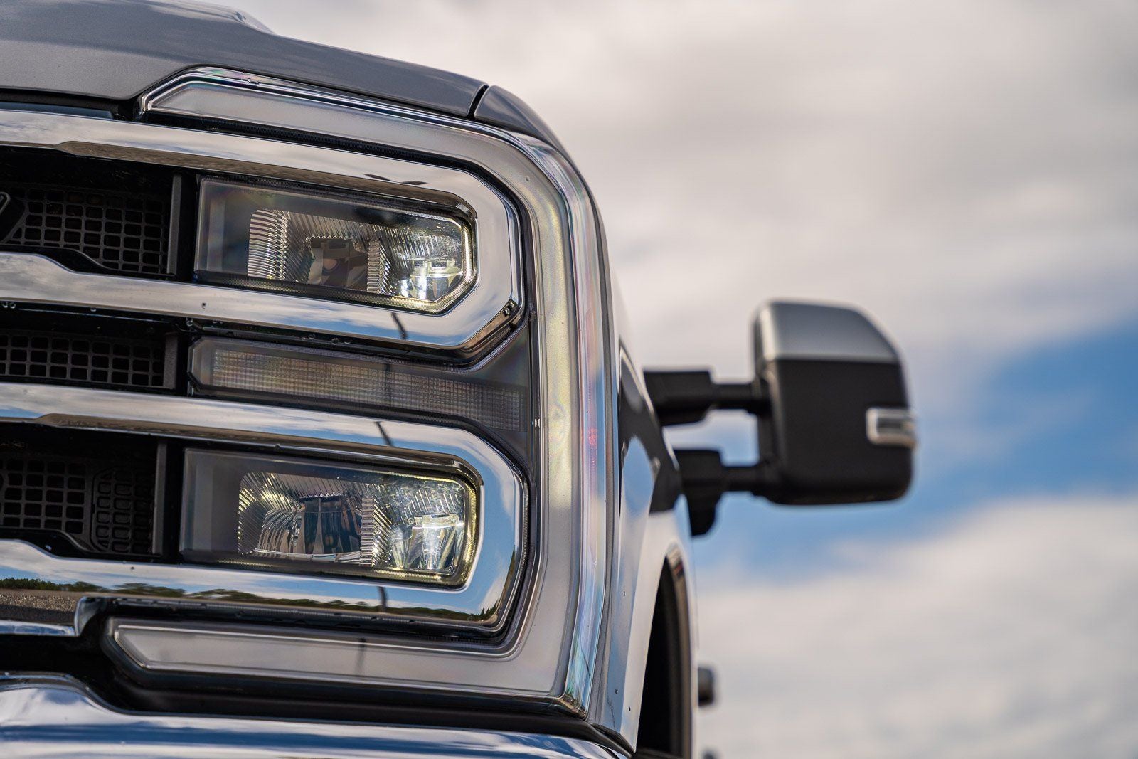 2023 Ford F-350SD Lariat