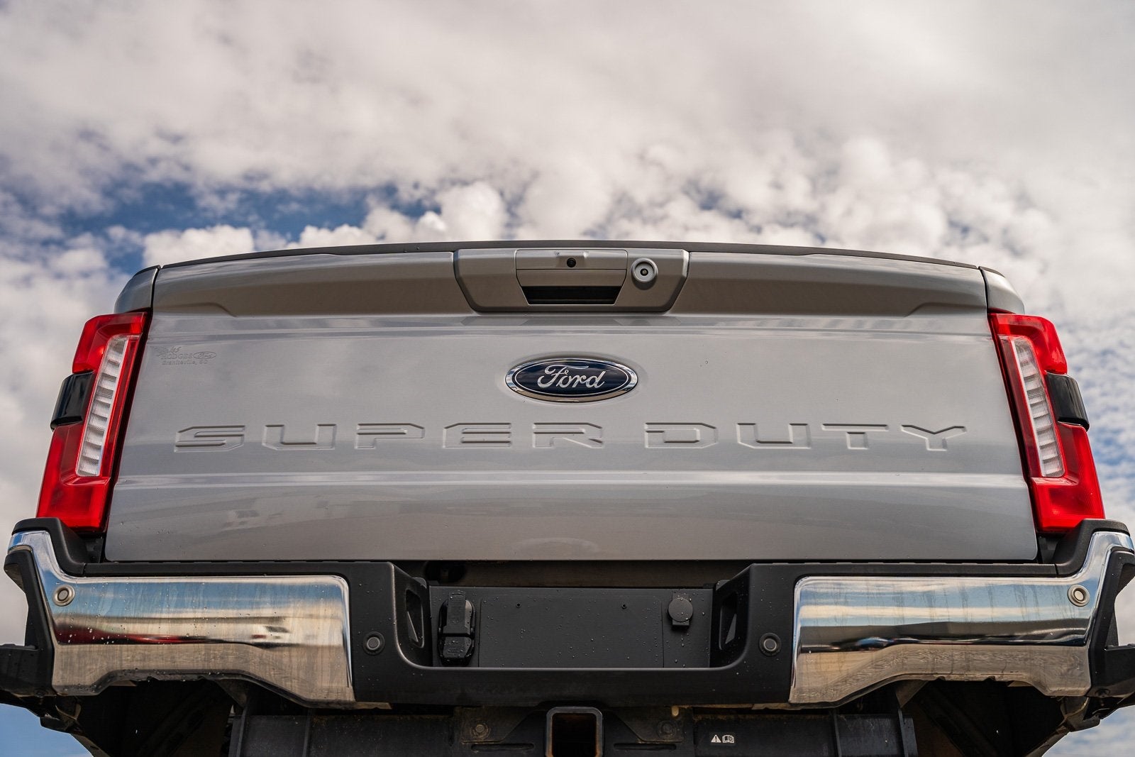 2023 Ford F-350SD Lariat