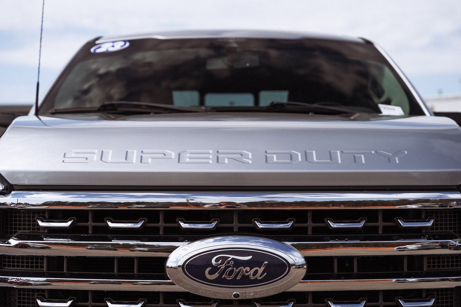 2023 Ford F-350SD Lariat