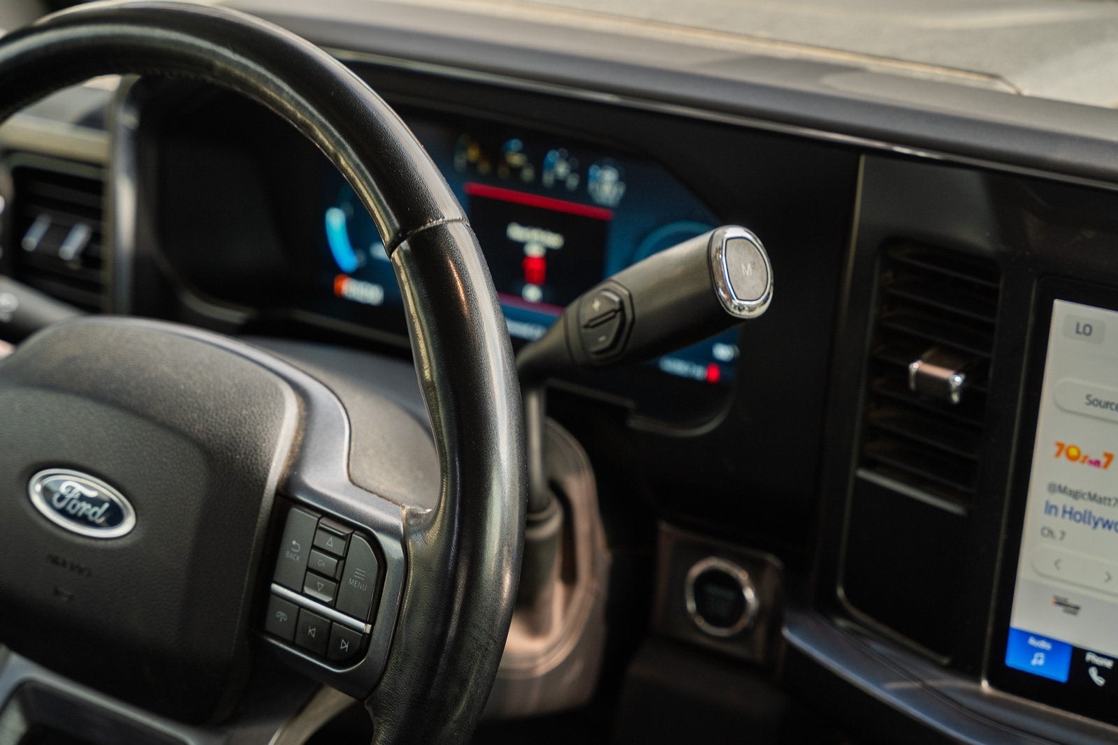 2023 Ford F-350SD Lariat