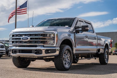 2023 Ford F-350SD Lariat