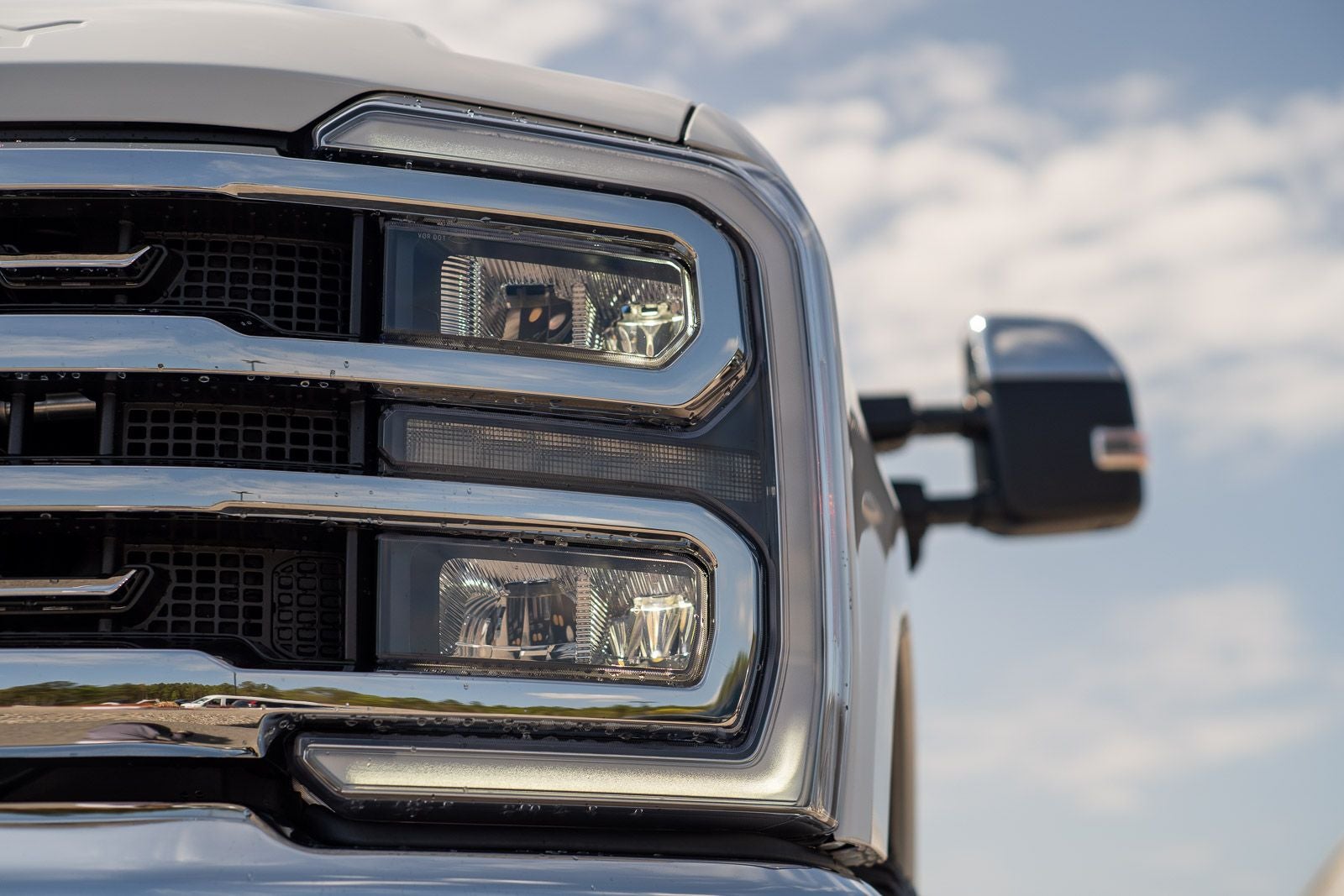 2026 Ford F-350SD Lariat