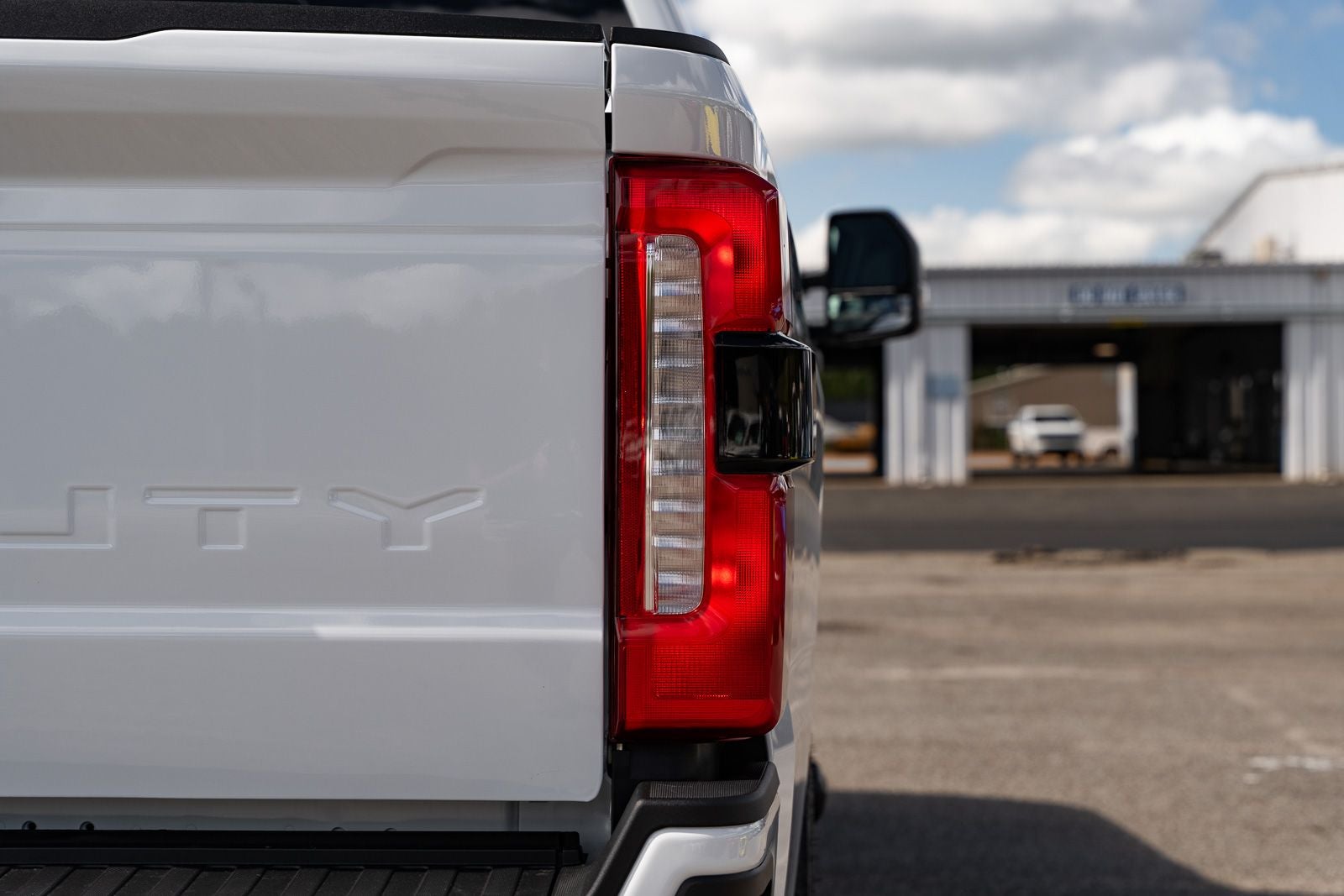 2027 Ford F-350SD XL