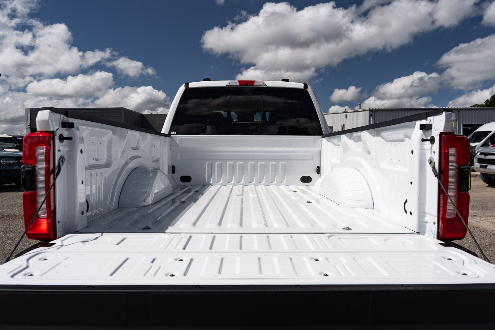 2027 Ford F-350SD XL