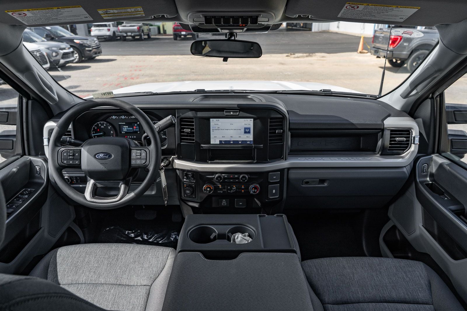 2027 Ford F-350SD XL