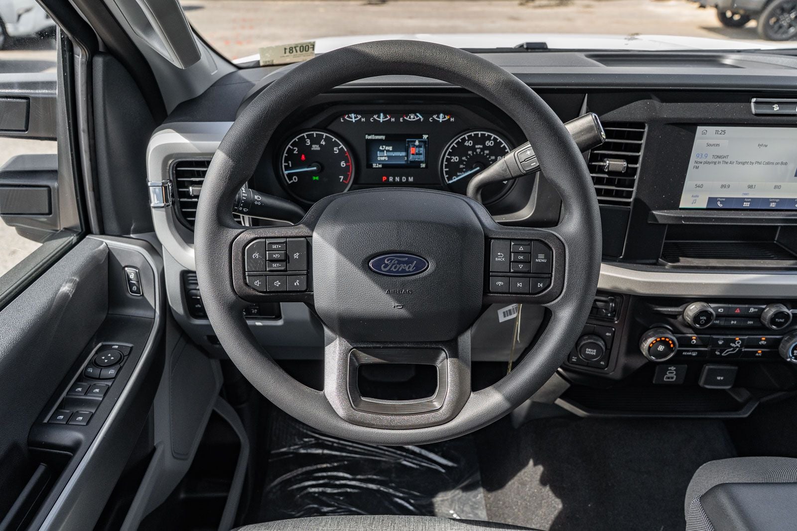 2027 Ford F-350SD XL