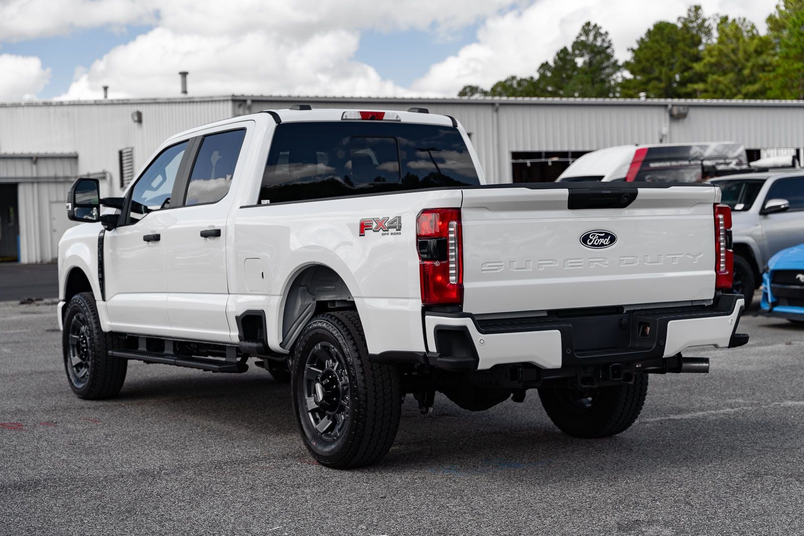 2027 Ford F-350SD XL