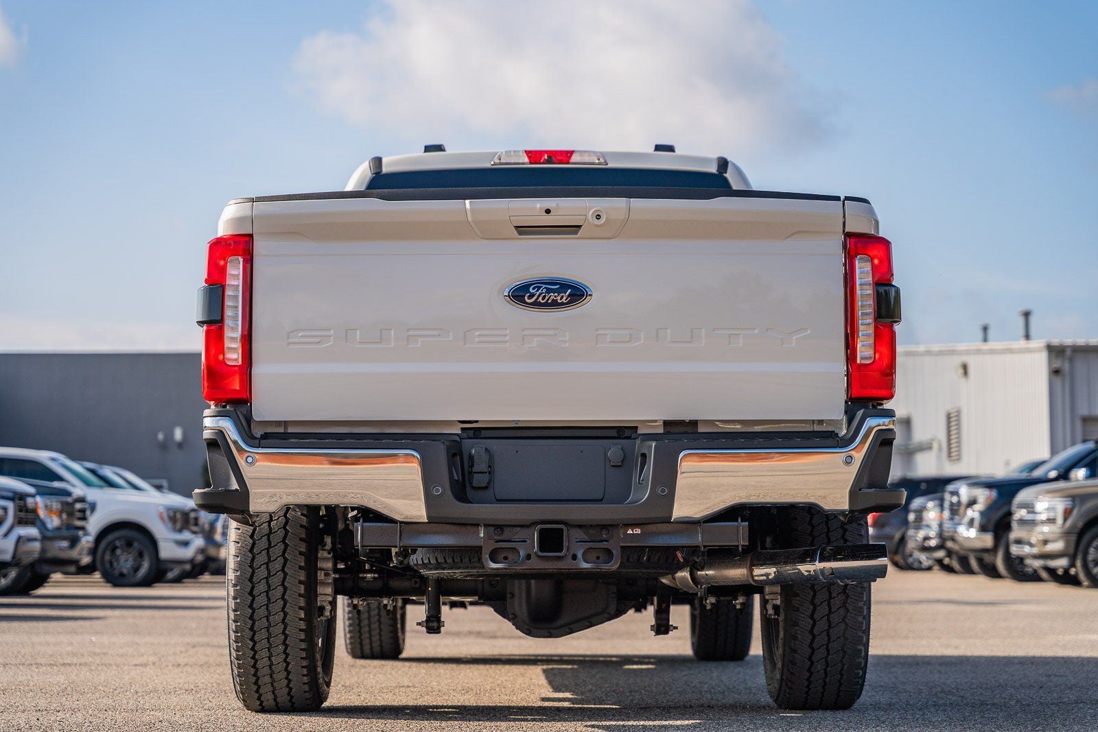 2026 Ford F-350SD Lariat