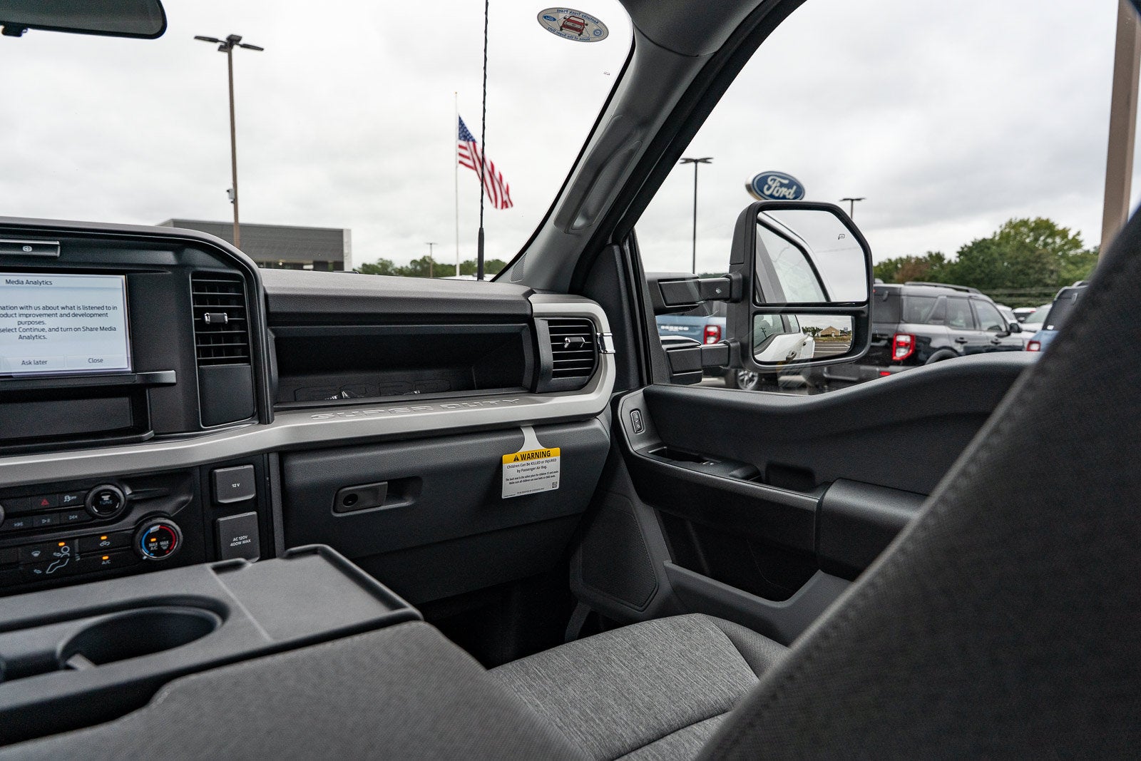 2027 Ford F-350SD XL DRW