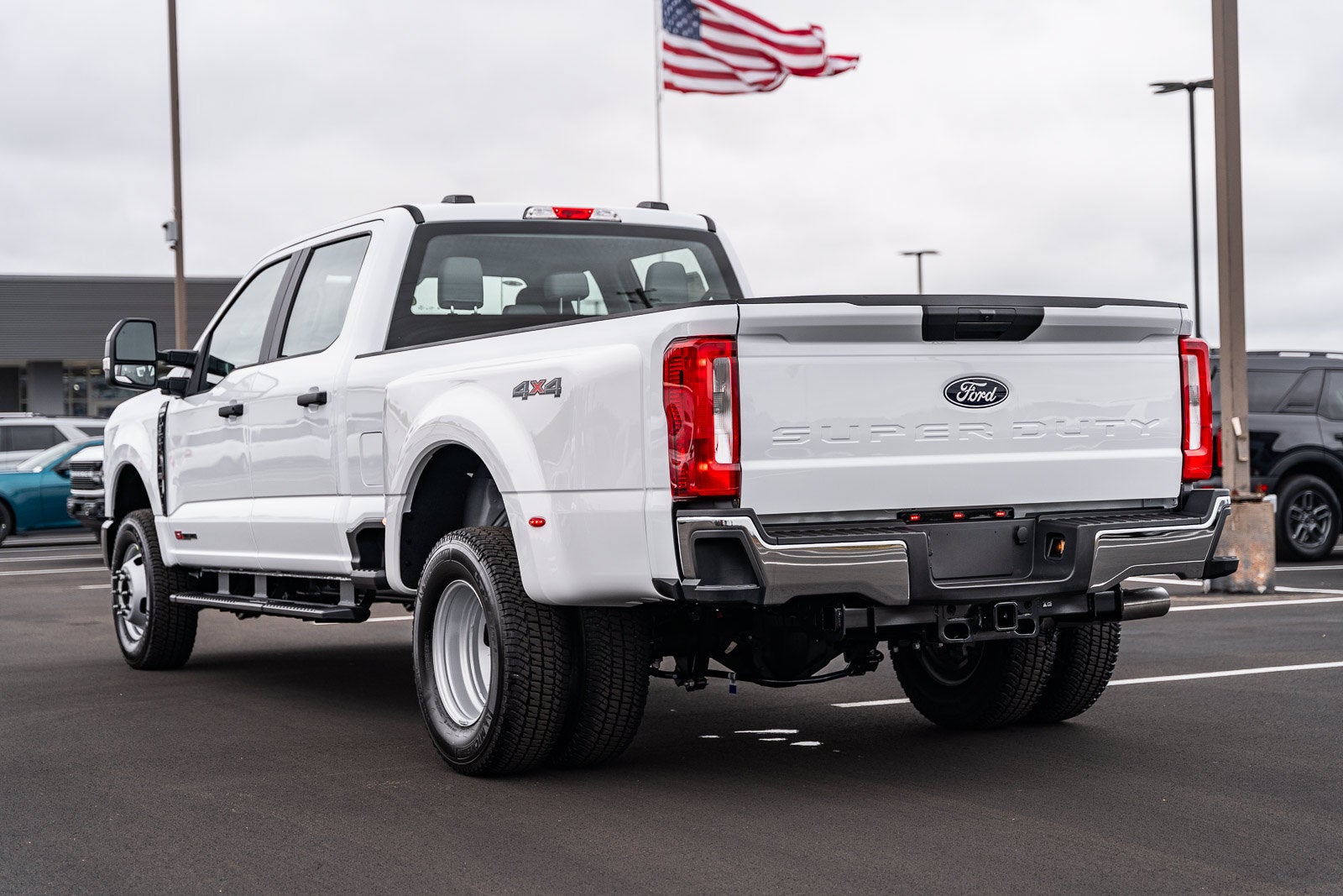 2027 Ford F-350SD XL DRW