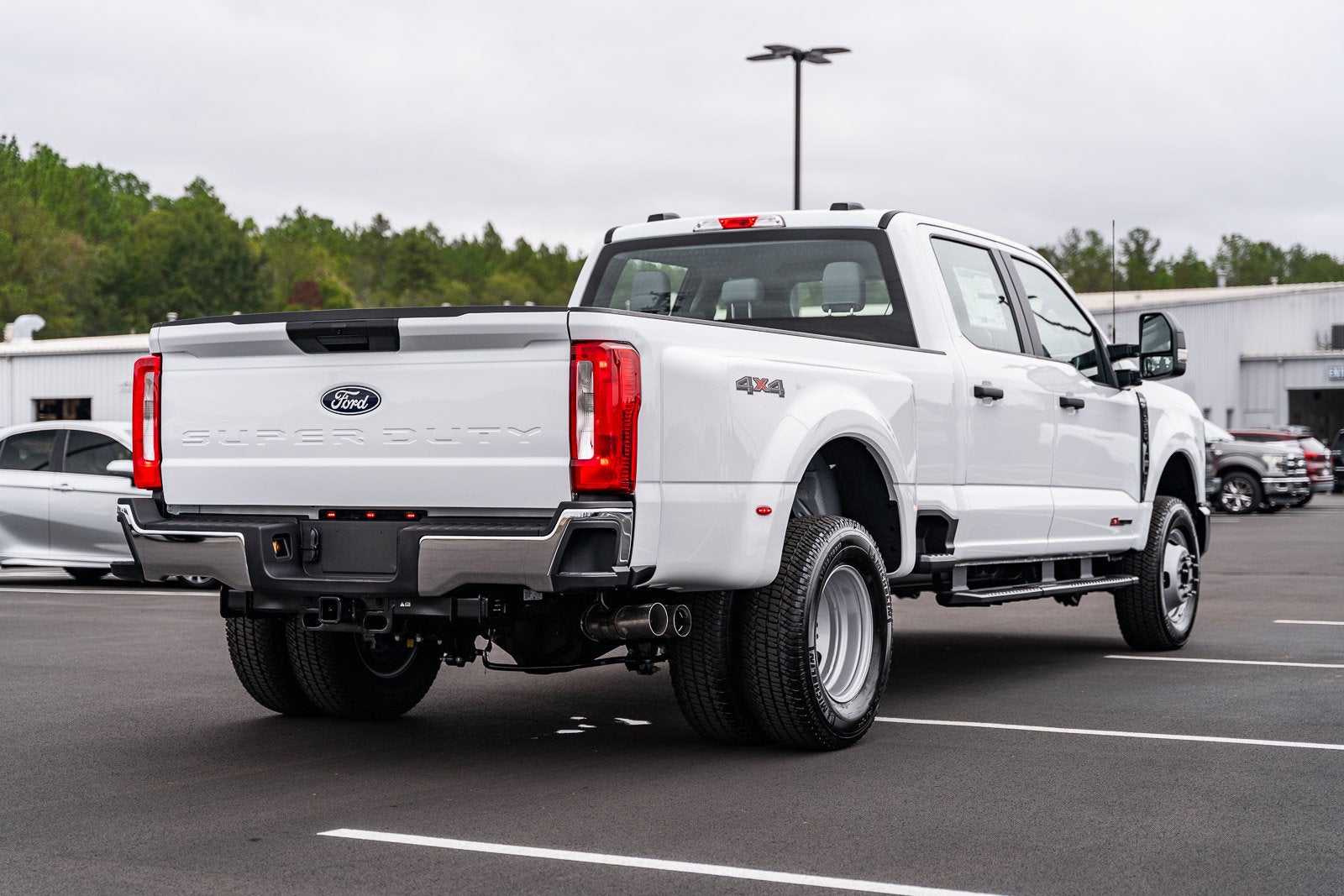 2027 Ford F-350SD XL DRW