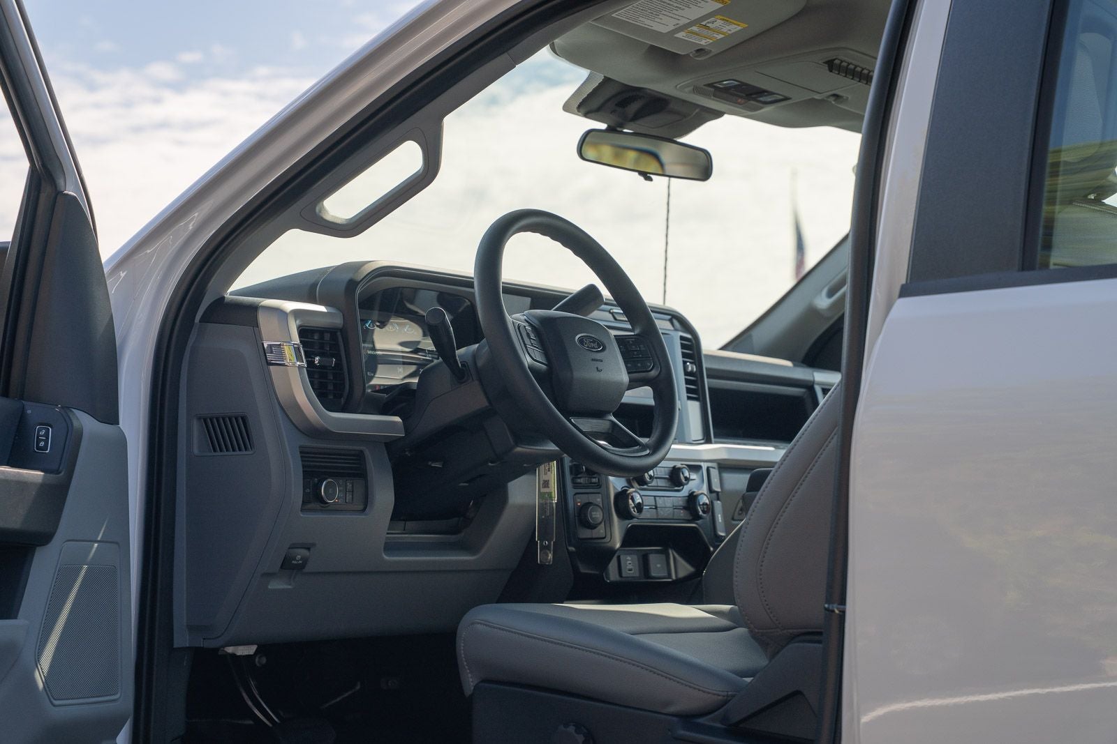 2027 Ford F-350SD XL DRW