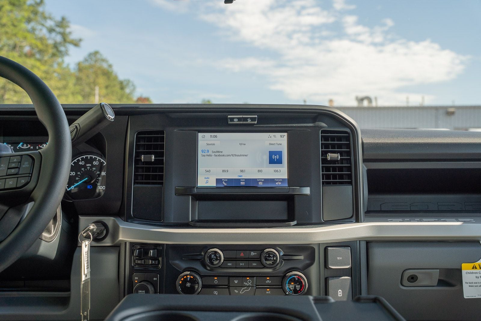2027 Ford F-350SD XL DRW