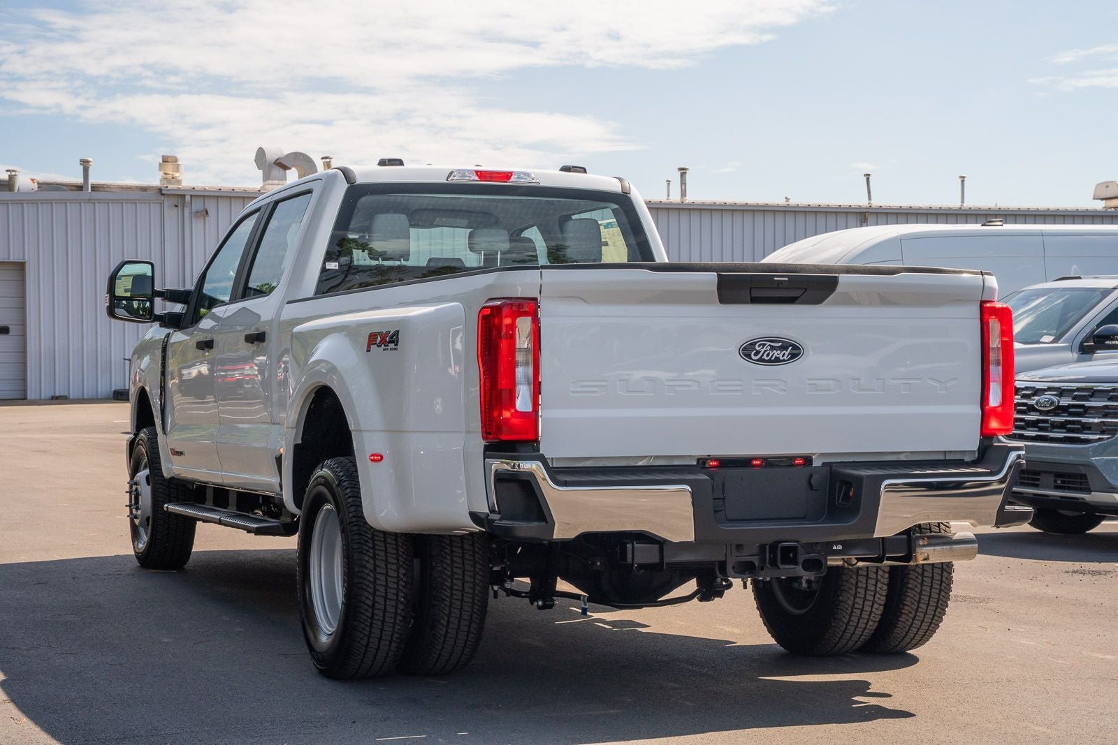 2027 Ford F-350SD XL DRW