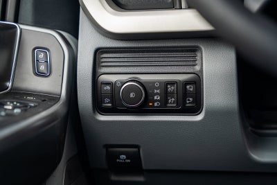2027 Ford F-350SD XLT DRW