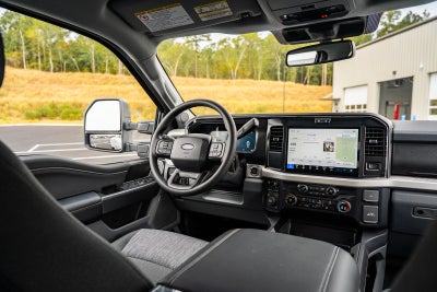 2027 Ford F-350SD XLT DRW