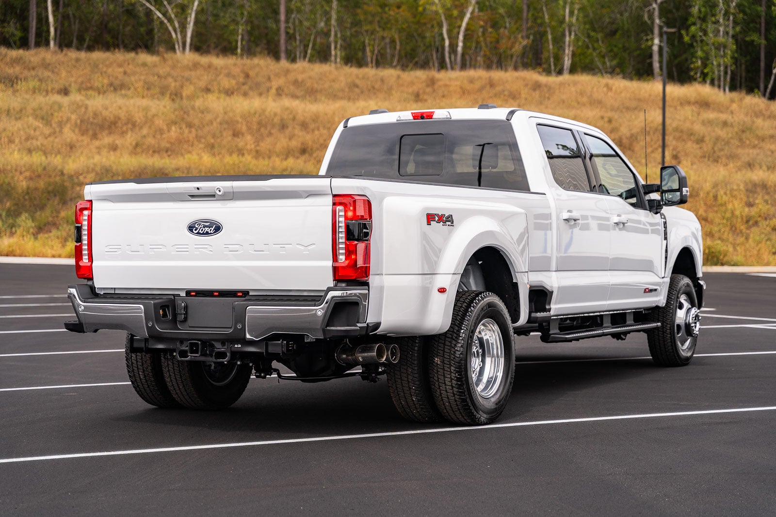 2027 Ford F-350SD XLT DRW