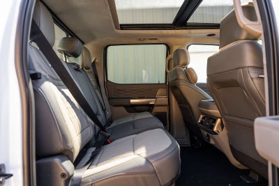 2027 Ford F-350SD Platinum DRW