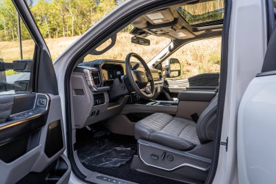 2027 Ford F-350SD Platinum DRW