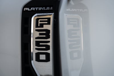 2027 Ford F-350SD Platinum DRW