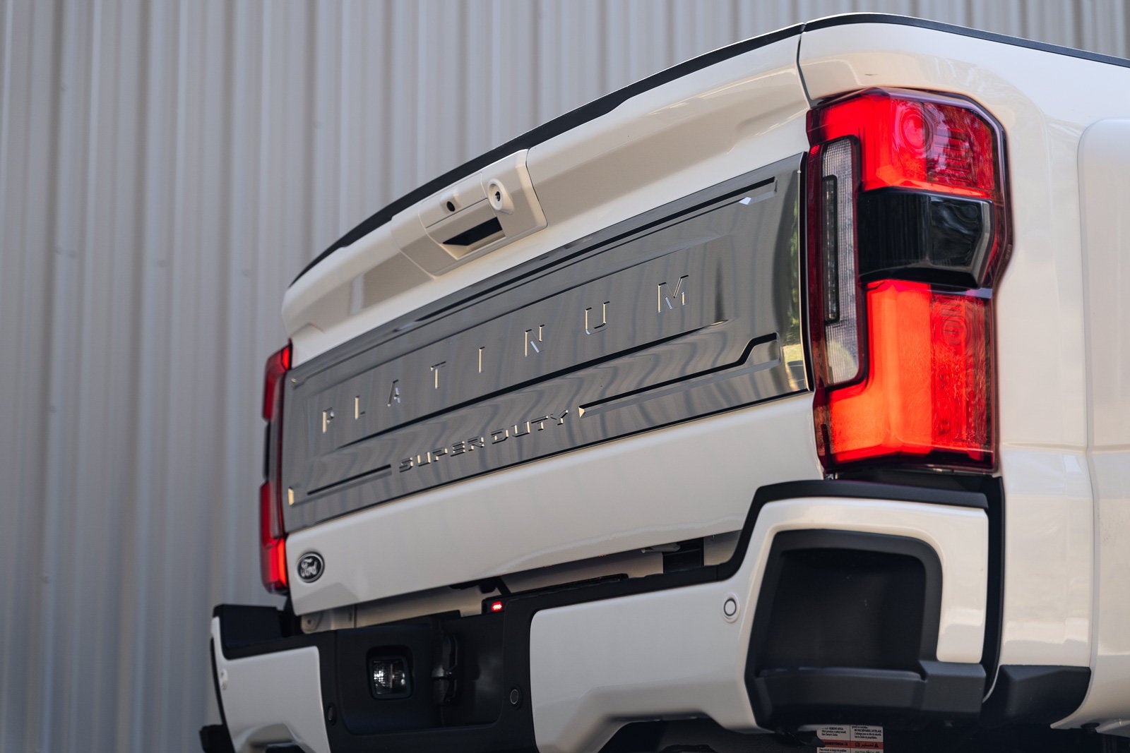 2027 Ford F-350SD Platinum DRW
