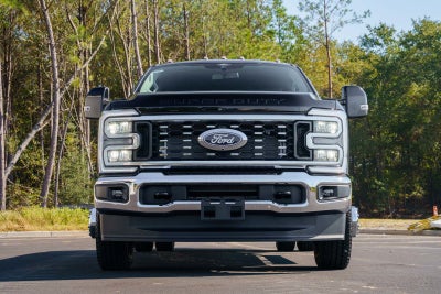 2027 Ford F-350SD Lariat DRW