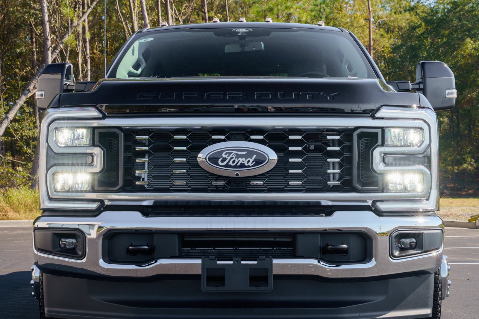 2027 Ford F-350SD Lariat DRW