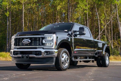 2027 Ford F-350SD Lariat DRW