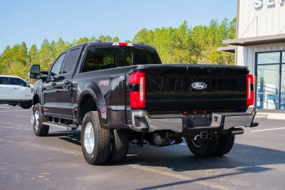 2027 Ford F-350SD Lariat DRW