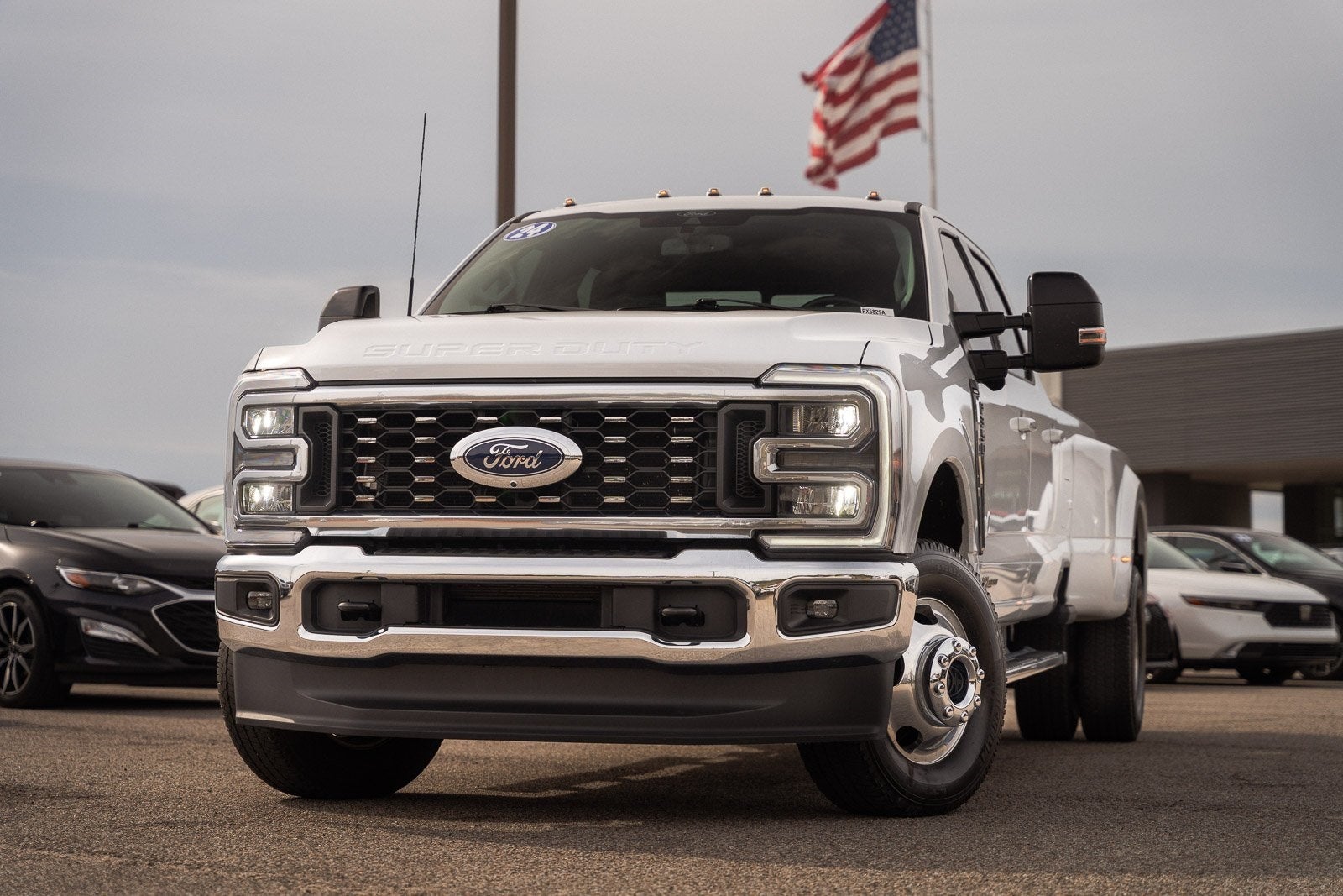 2024 Ford F-350SD Lariat DRW