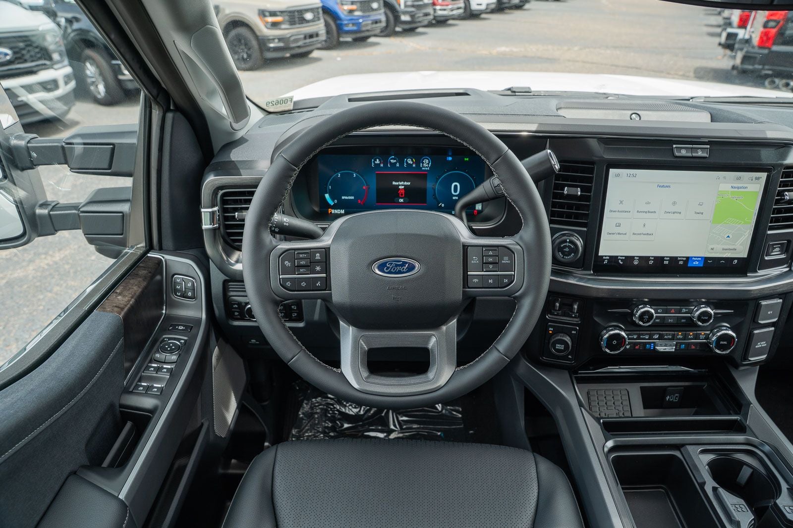 2026 Ford F-350SD Lariat DRW