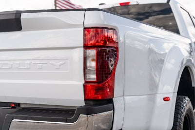 2022 Ford F-350SD XLT DRW