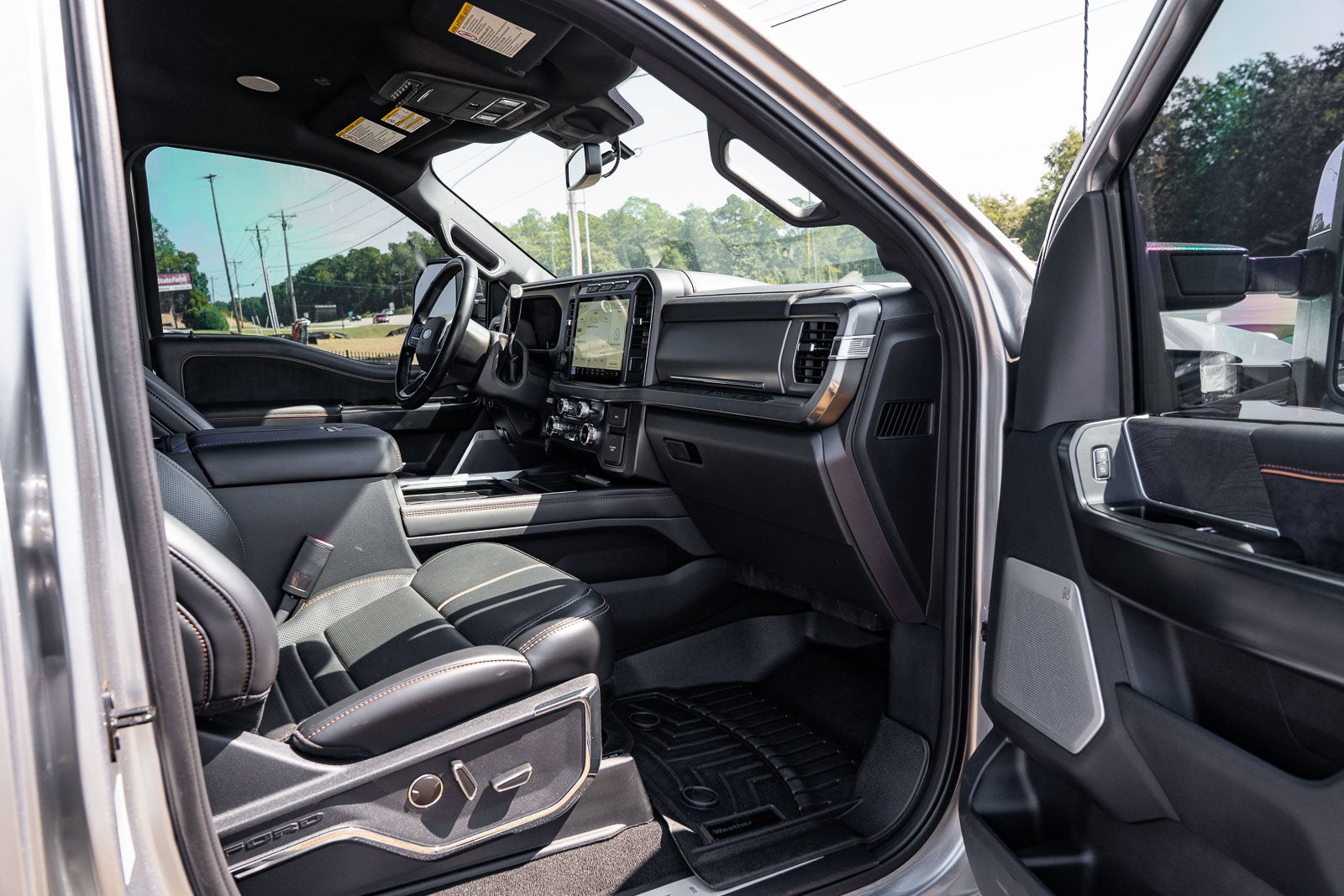 2024 Ford F-450SD Platinum DRW